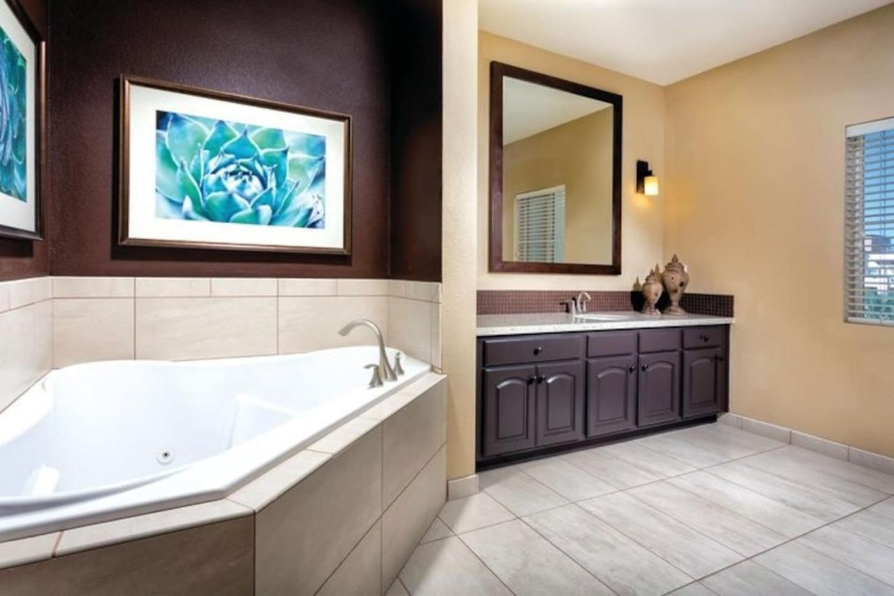 Apartment Enjoy Vegas Blvd With The Family In 2bd With Lazy River Las Vegas